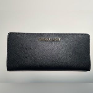 Black Michael Kors Wallet